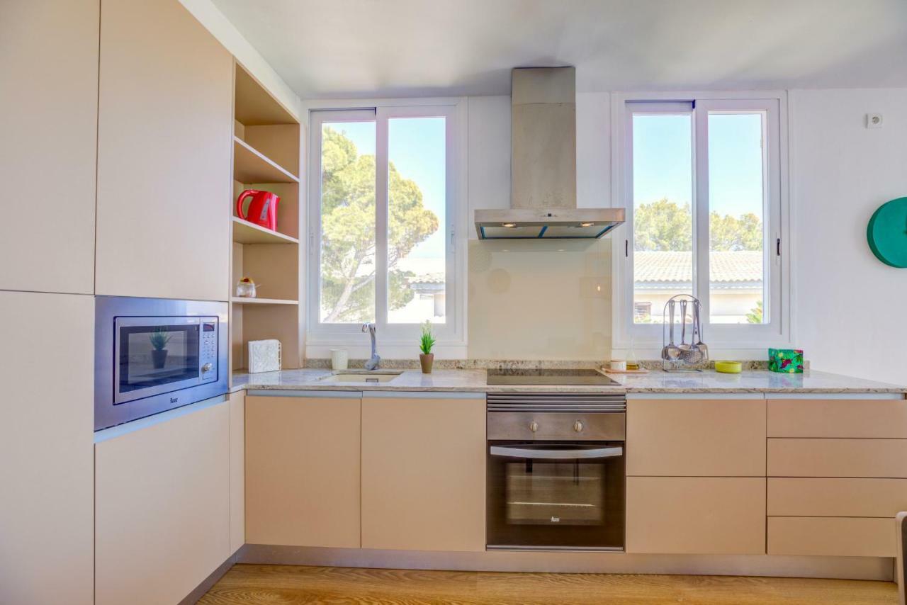 Beachfront Apartment Sivella By Sealand Villas Port de Pollenca Εξωτερικό φωτογραφία